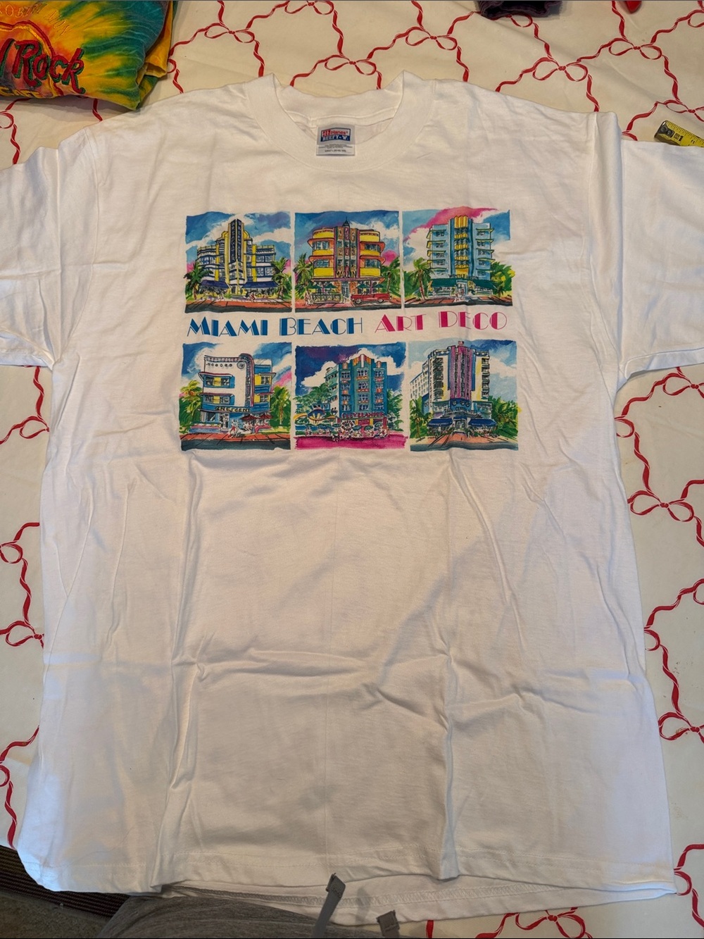 Miami Beach art deco, heavy duty White Tee never worn
